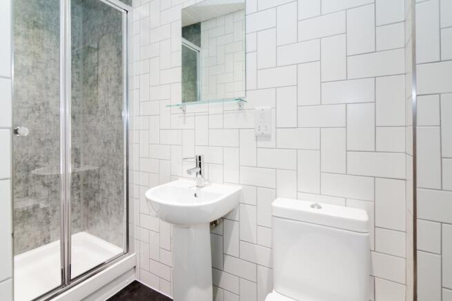5 bed Flat to rent Image 8