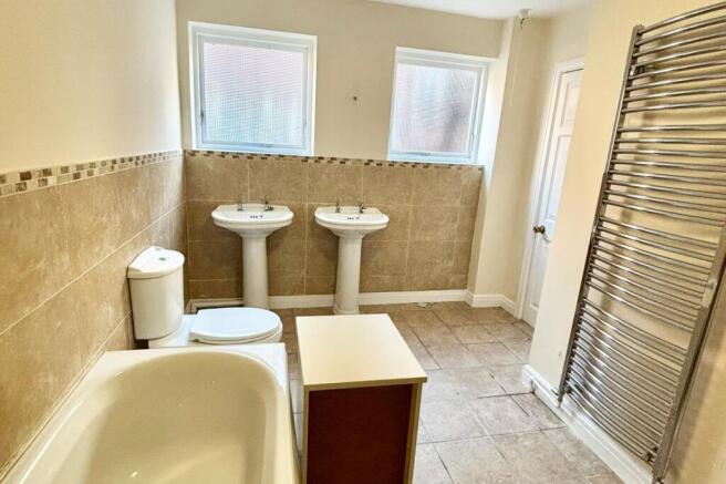 Ensuite
