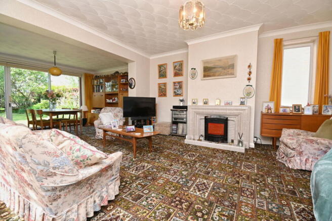 3 bed Detached Bungalow for sale Image 4