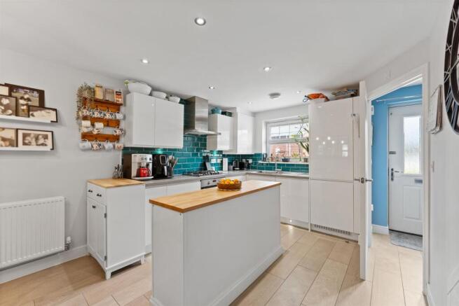 Kitchen Diner
