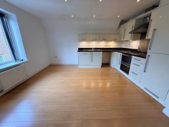 Lounge-Kitchen