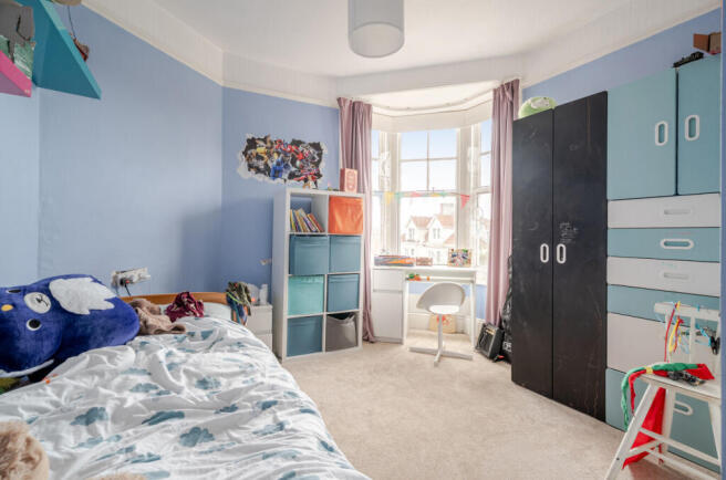 1440469-10-69d90b...