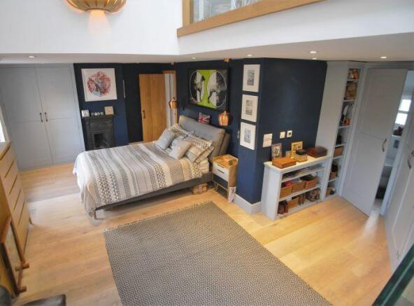 Main Bedroom