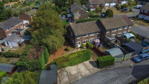 33, Sandy Vale, Haywards Heath RH16 4JH