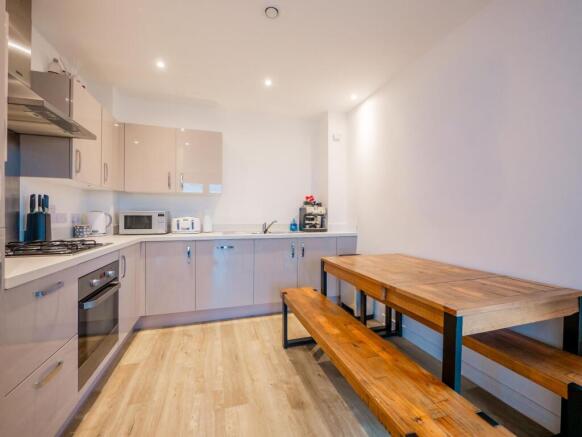 Kitchen/Lounge