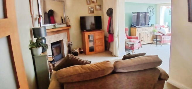 2 bed Terraced Bungalow for sale Image 5