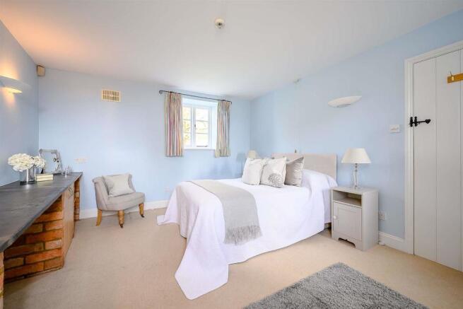 Annex Bedroom-interior74-800.jpg