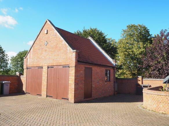 Double Garage 