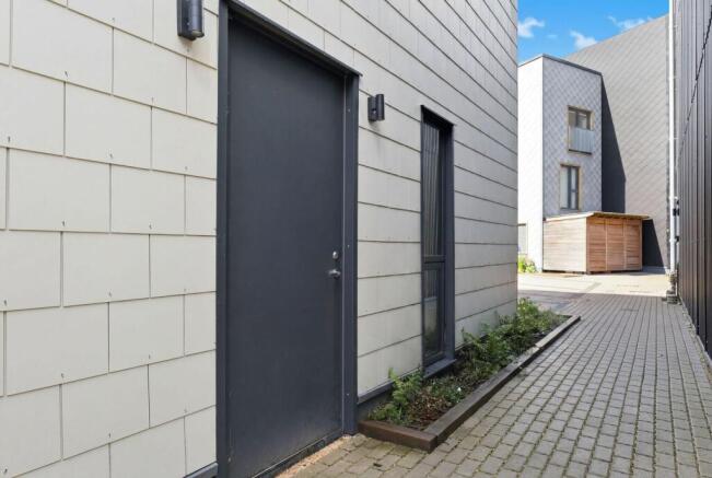 3 bed Duplex for sale Image 10