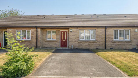 Pickering Ct, Huddersfield, HD2 2PZ