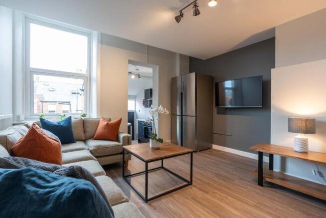 136DR - Living Area