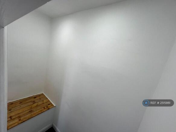 Wardrobe (Main Bedroom)