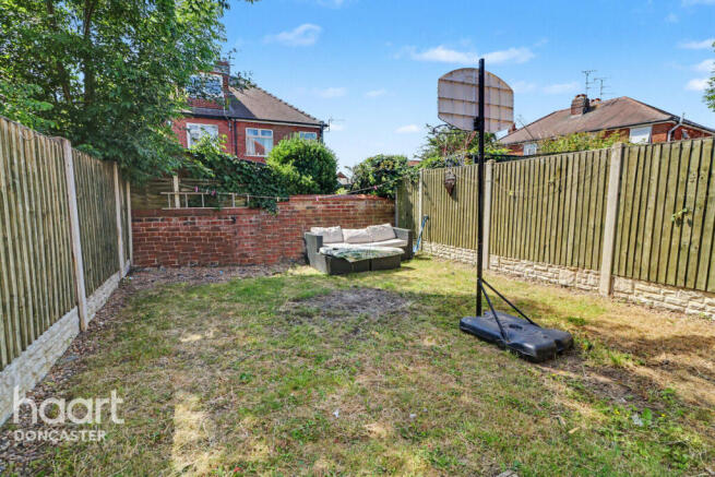 3 bed Semi-Detached for sale Image 4