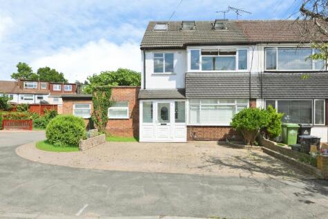 Varney Close, Cheshunt, Waltham Cross