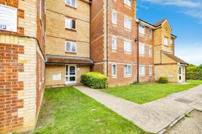 17, Guernsey House, Pioneer Way, Watford WD18 6ST