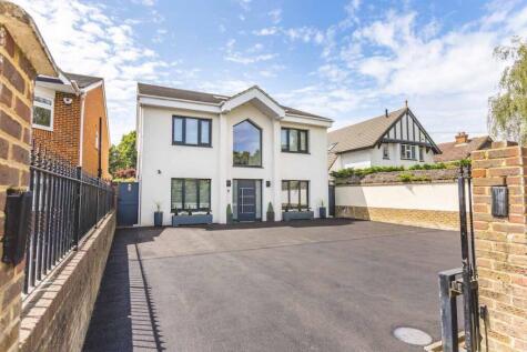 Thorney Lane South, Richings Park, SL0