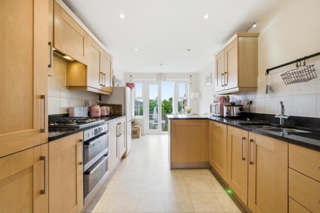 Hampton Road, Stansted, Essex, CM24 photo 4