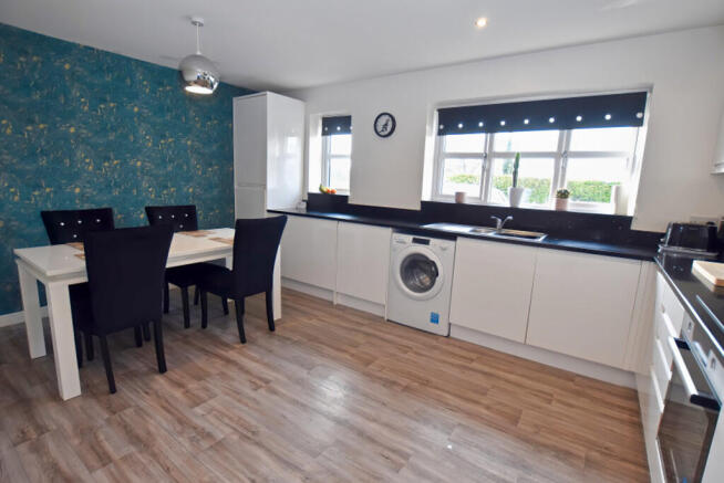 Dining Kitchen 1