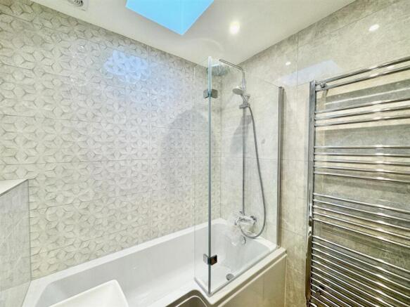 Bathroom Shower.jpg
