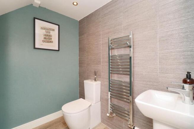 2 bed Semi-Detached for sale Image 9
