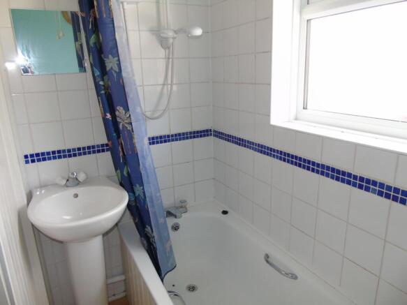 2 bed Terraced for sale Image 9