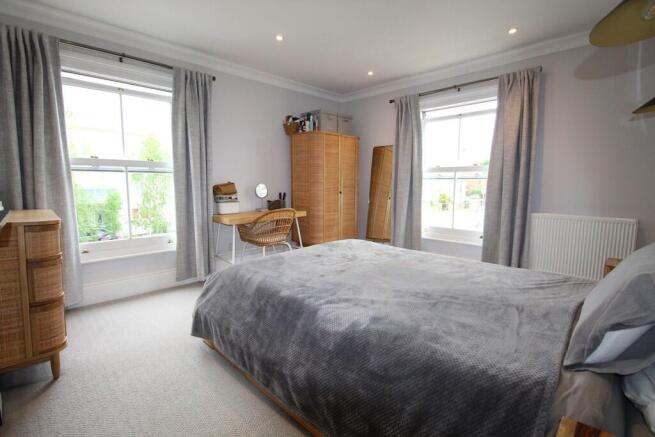 bed 1
