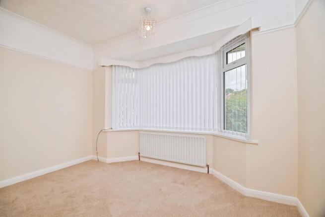 2 bed Detached Bungalow for sale Image 9