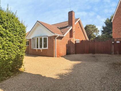 Ives Close, Yateley, Hampshire