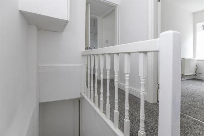 2 bed Terraced for sale Image 10