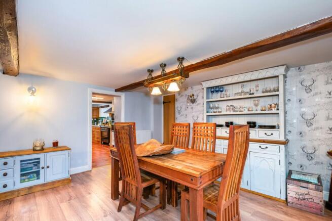 Dining Lounge