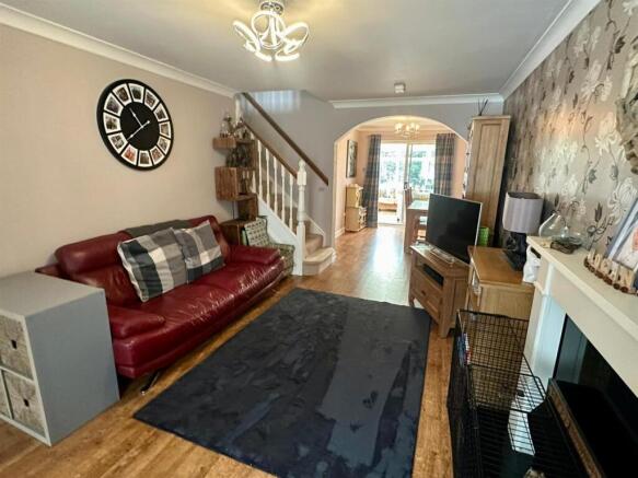 WhatsApp Image 2025-09-01 at 16.29.21_8c719f1c.jpg