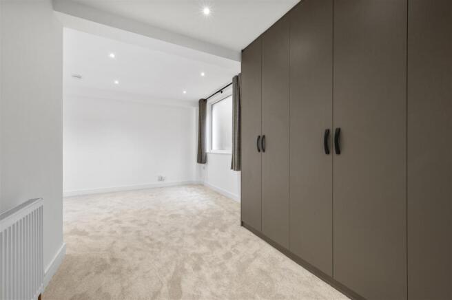Flat 3, 80 Durham Road,14.jpg