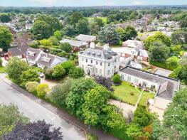 Flat 2, 105 Whitehayes House, Salisbury Road, Burton, Christchurch BH23 7JR