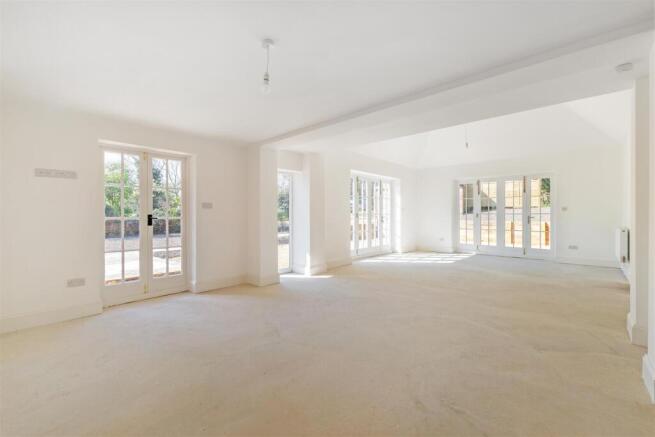 88821_Black-Mikes-Dursden-Lane  (11).jpg