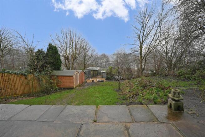 4 bed Semi-Detached for sale Image 4