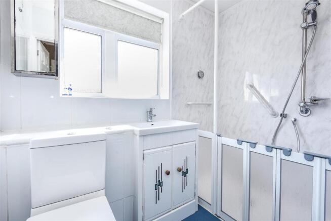 Shower Room.jpg