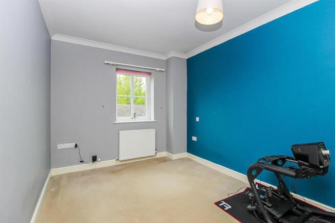 3 bed Town House for sale Image 7