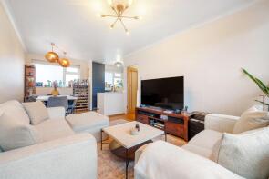 32, Springett House, St Matthew's Road, London SW2 1NG