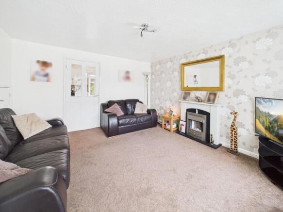 Highland Drive, Sutton in Ashfield, Nottinghamshire photo 4