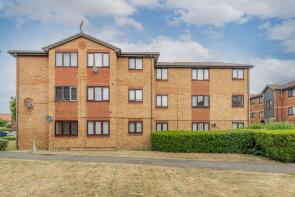 40, Acworth Close, London N9 8PJ