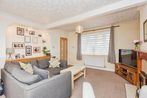 Dormer Avenue, Tamworth, B77