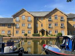 12, Alsford Wharf, Berkhamsted HP4 2BG