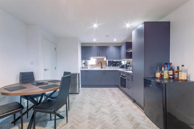 Lounge Diner / Kitchen