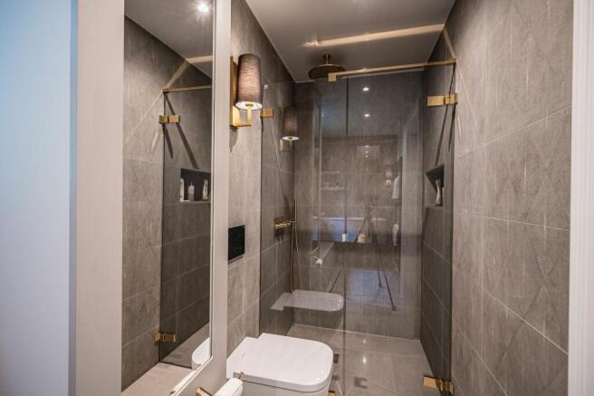 Bed Two En-Suite