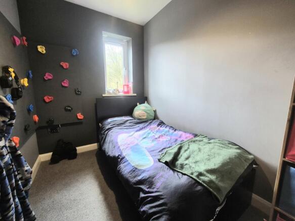 3 bed House to rent Image 9