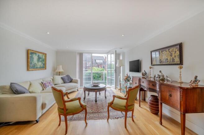 Davidson Frost-Wellings, DFW, Bournehall Road, Bus