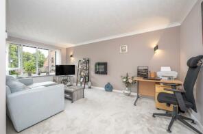 39, Aspen Court, Chestnut Walk, Henley-in-arden B95 5GP