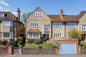 Heathbank House, Doctors Commons Road, Berkhamsted HP4 3DW