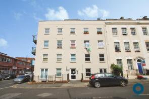 Flat 7, 18 Balloon Court, Cave Street, St Pauls, Bristol BS2 8AG