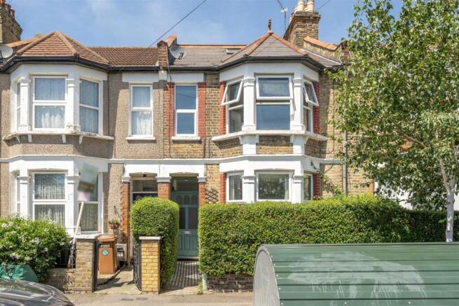 Cottenham Road, E17